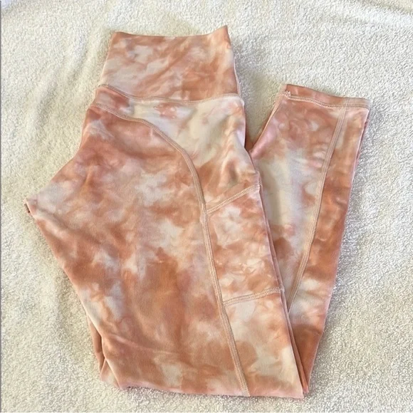 Offline By Aerie The Hugger Hi-Rise Leggings, Size M - Picture 3 of 4